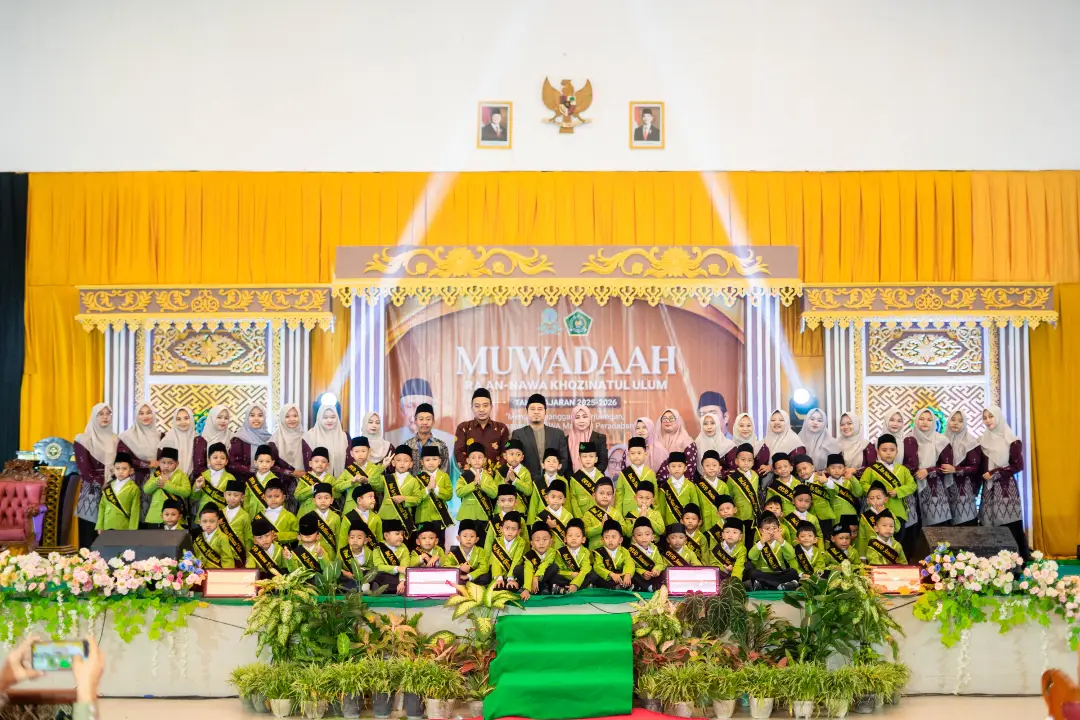 BIOGRAFI PENDIRI PAUD AN-NAWA KHOZINATUL ULUM BLORA 